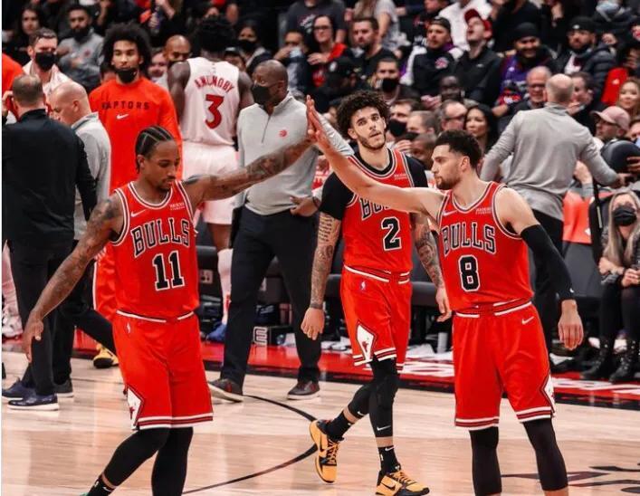 湖人vs尼克斯直播,一场激情四溢的NBA对决 湖人vs尼克斯直播,一场激情四溢的NBA对决