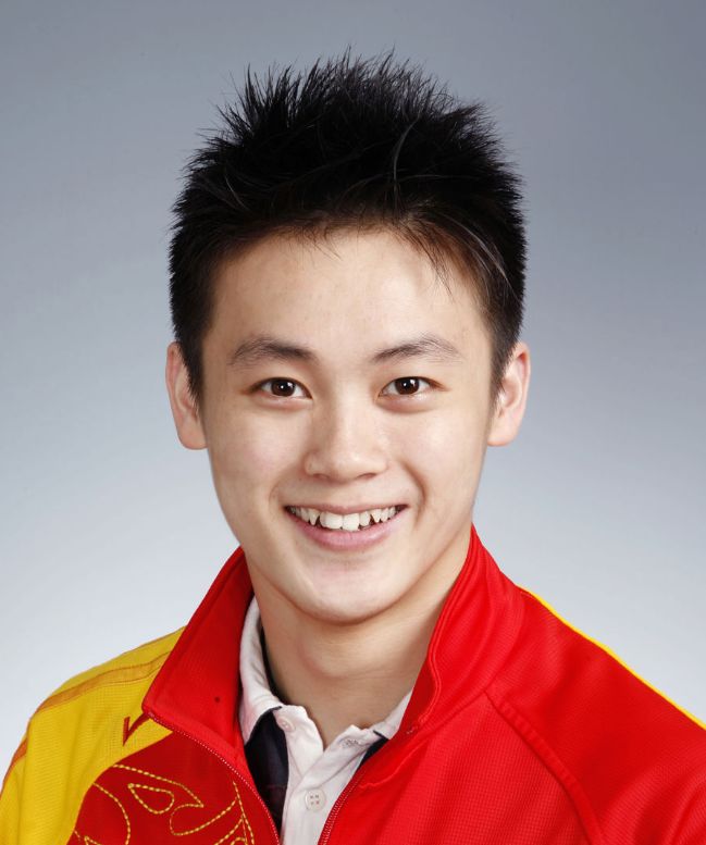陆春龙,08年那块蹦床金牌,是他用坠落换来的飞翔 陆春龙,08年那块蹦床金牌,是他用坠落换来的飞翔